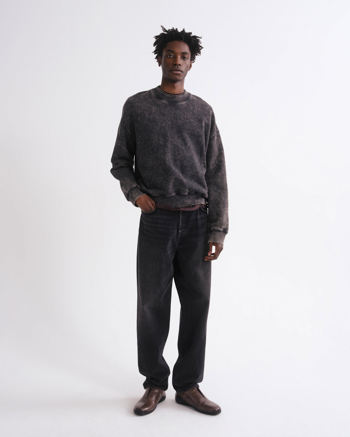 Men Lambert Sweatshirt in Kinetic - Agolde