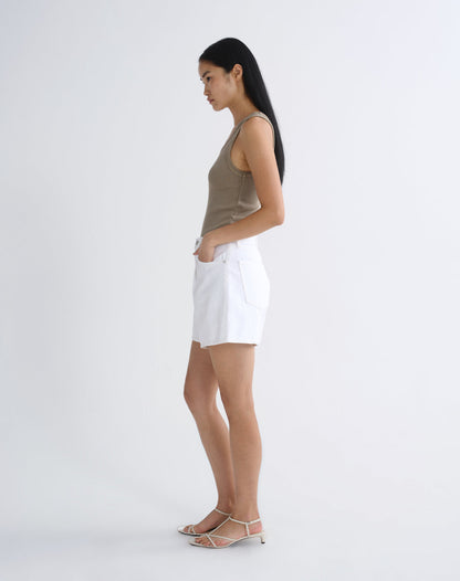 Women Rhoda Pleated A-Line Short in Milkshake - Agolde