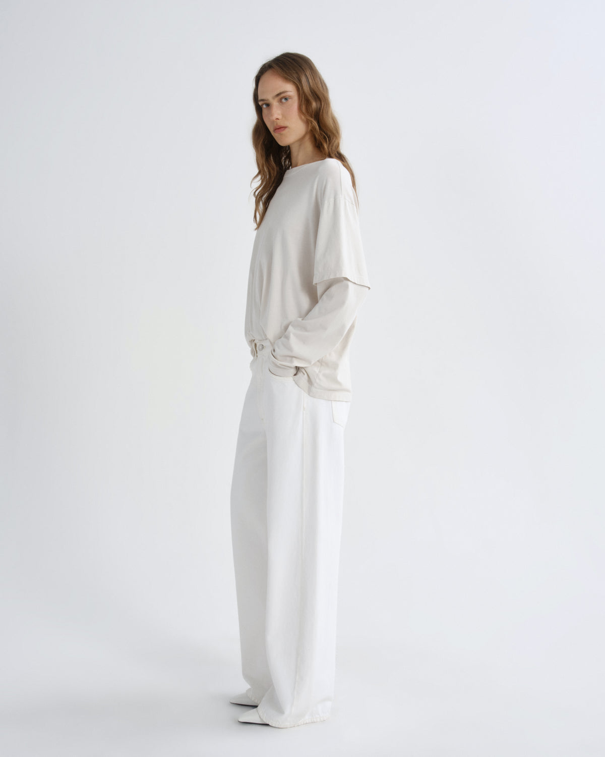 Women Low Curve Jean in Milkshake - Agolde