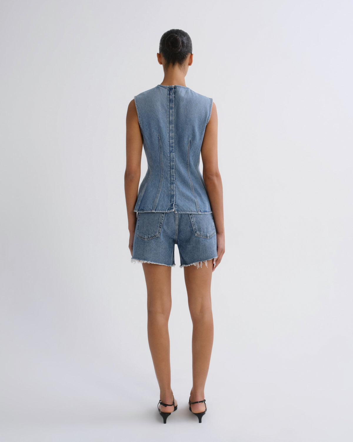 Women Parker Long Short in Skywave - Agolde