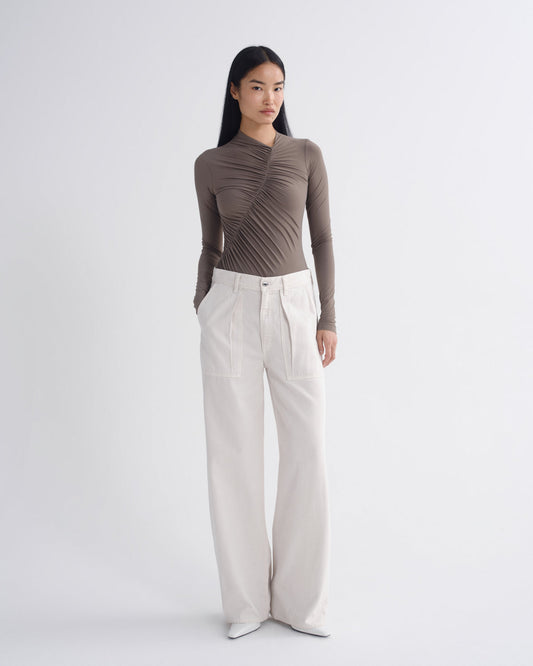 Women Low Curve Utility Jean in Bone - Agolde