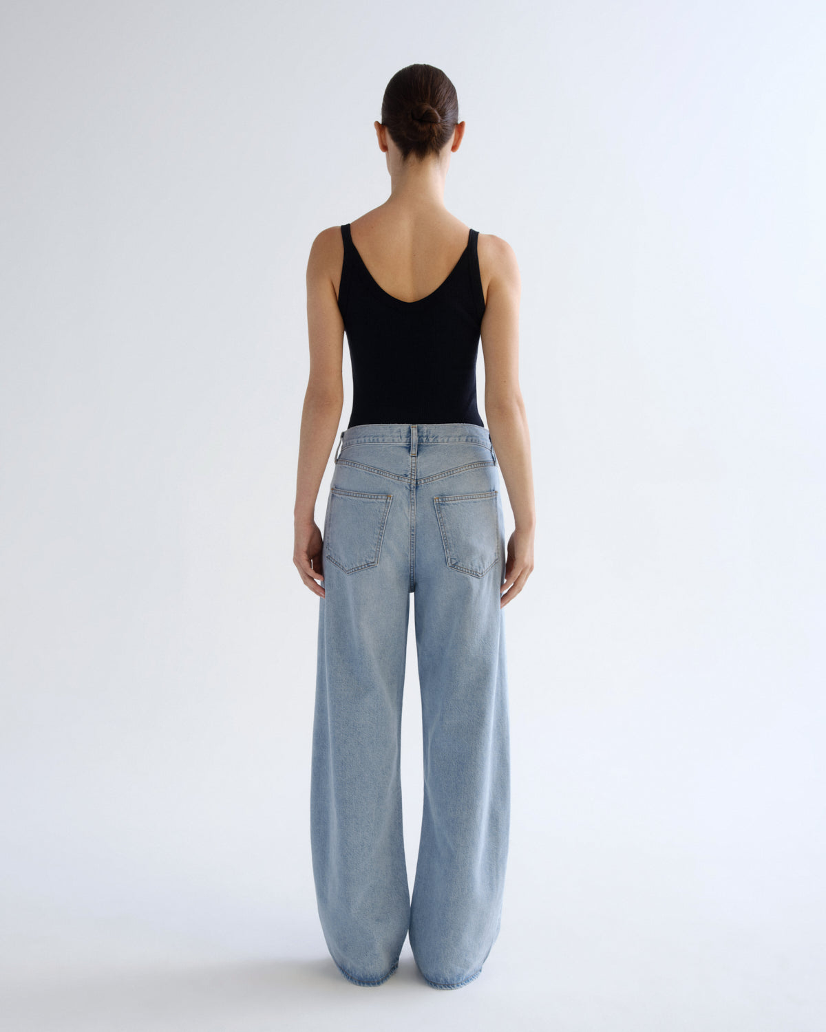 Women Low Curve Jean in Memory - Agolde