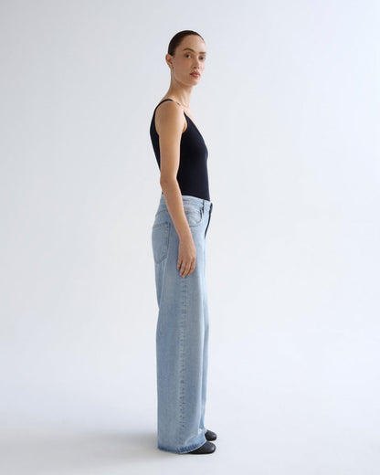 Women Low Curve Jean in Memory - Agolde