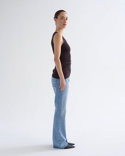 Women Leena Mid Rise Baby Flare Jean in Stream - Agolde