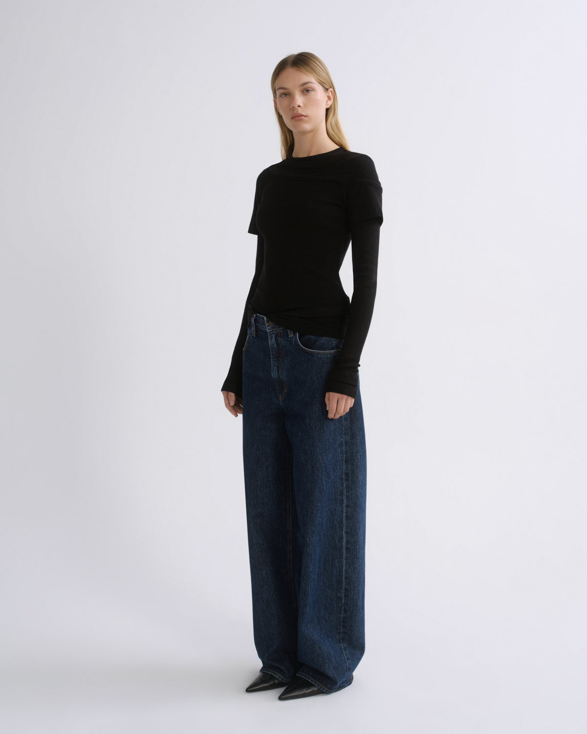 Women Low Curve Jean in Pendulum - Agolde