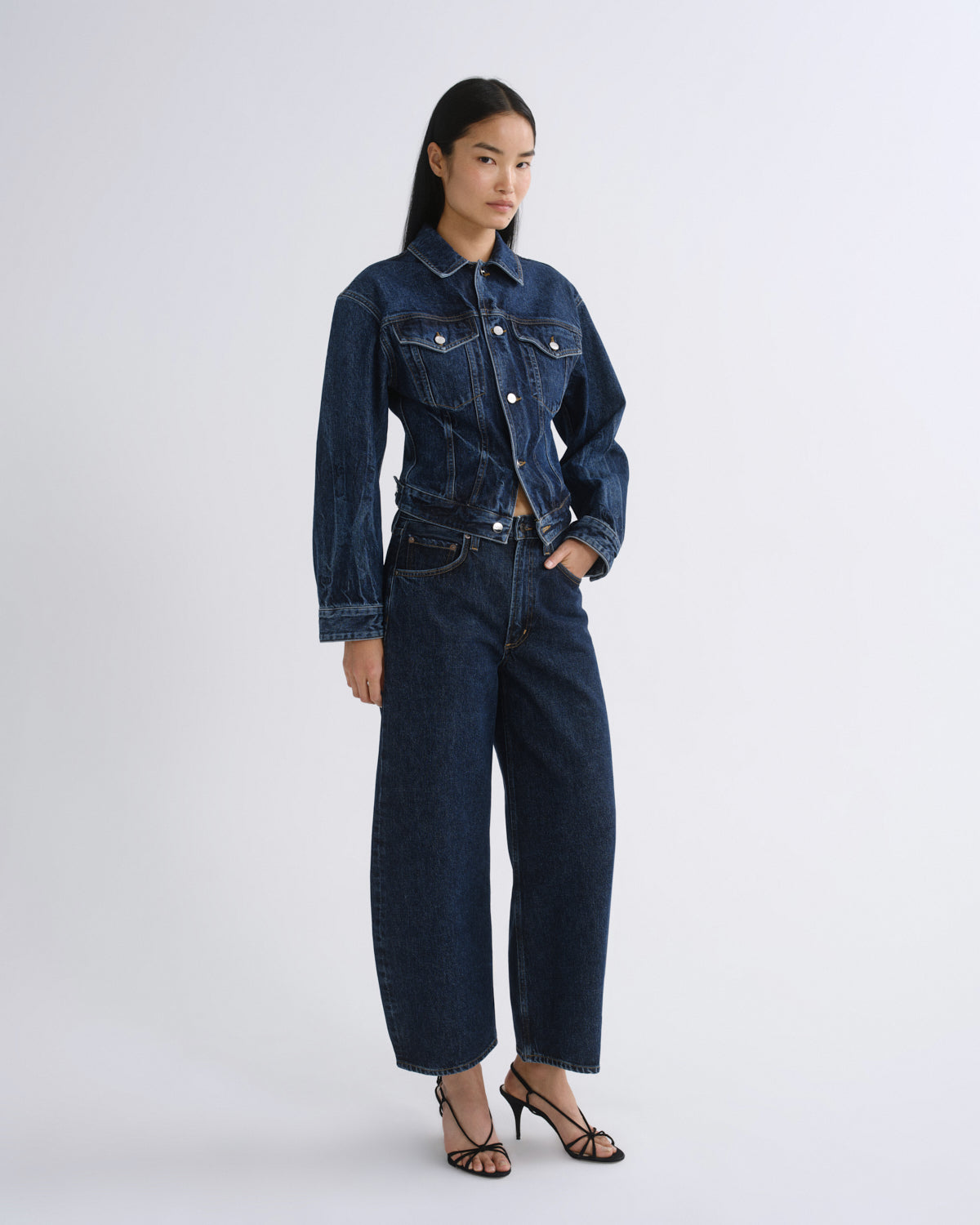 Women Low Curve Crop Jean in Pendulum - Agolde