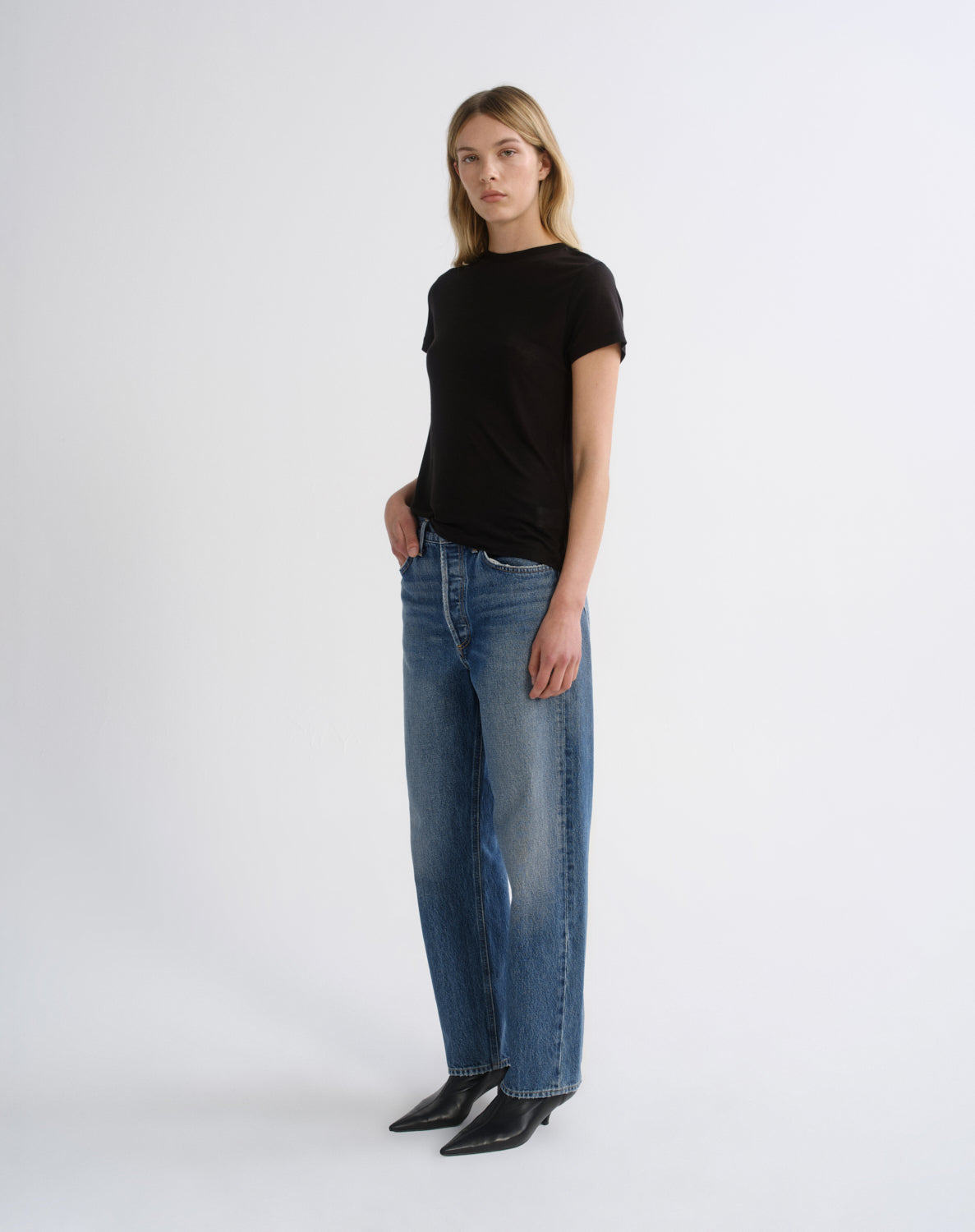 Women 90S Jean Mid Rise Loose Fit in Shrine - Agolde
