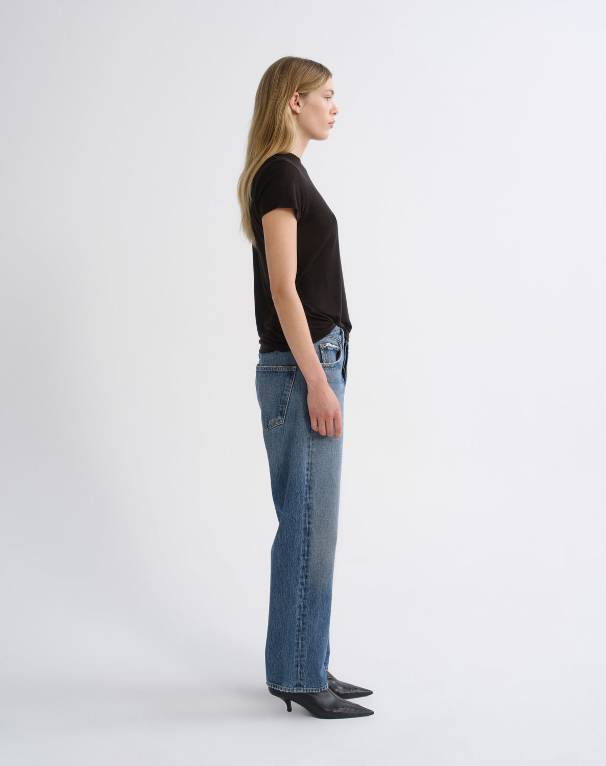 Women 90S Jean Mid Rise Loose Fit in Shrine - Agolde
