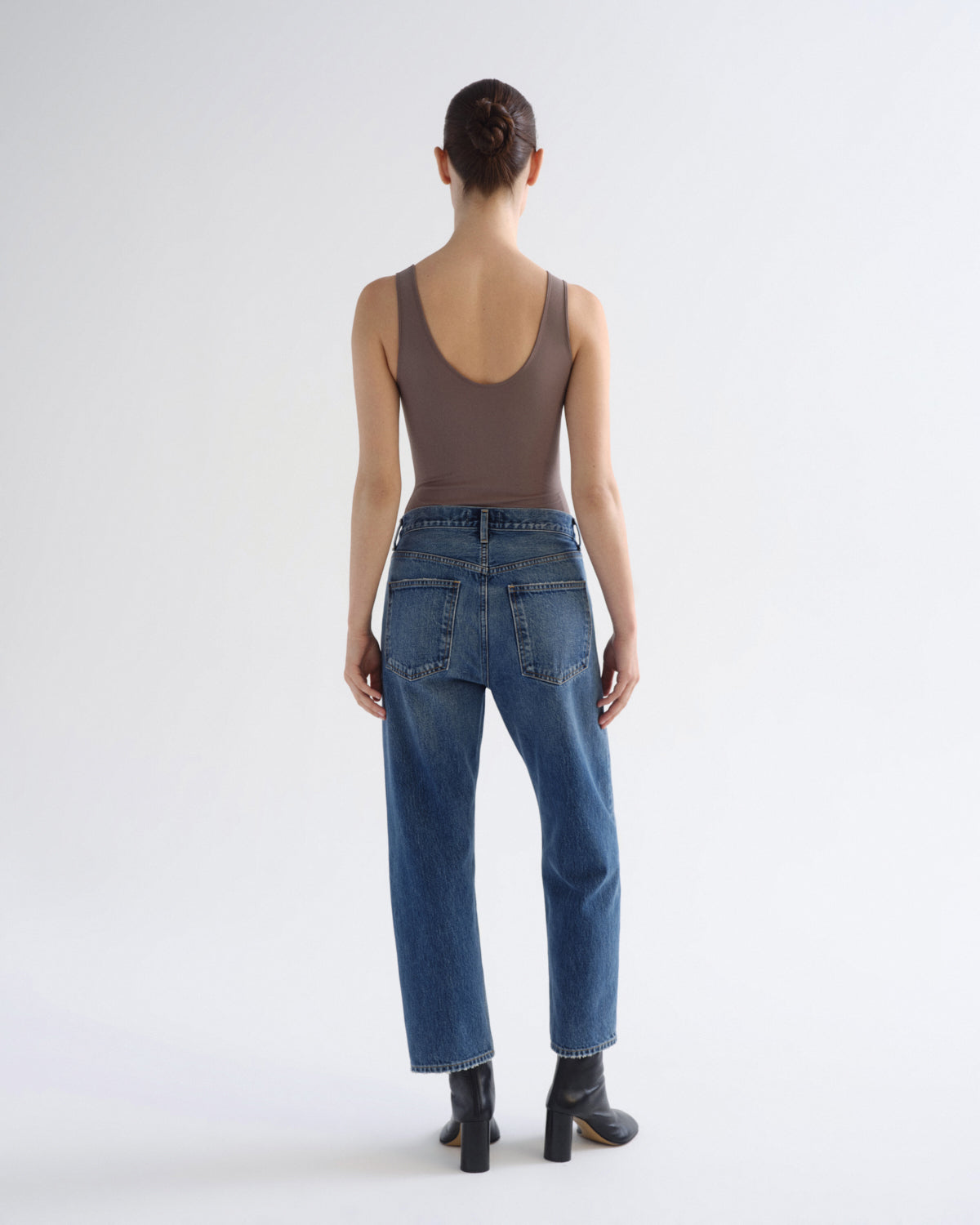 Women 90's Crop Mid Rise Straight in Bounty - Agolde