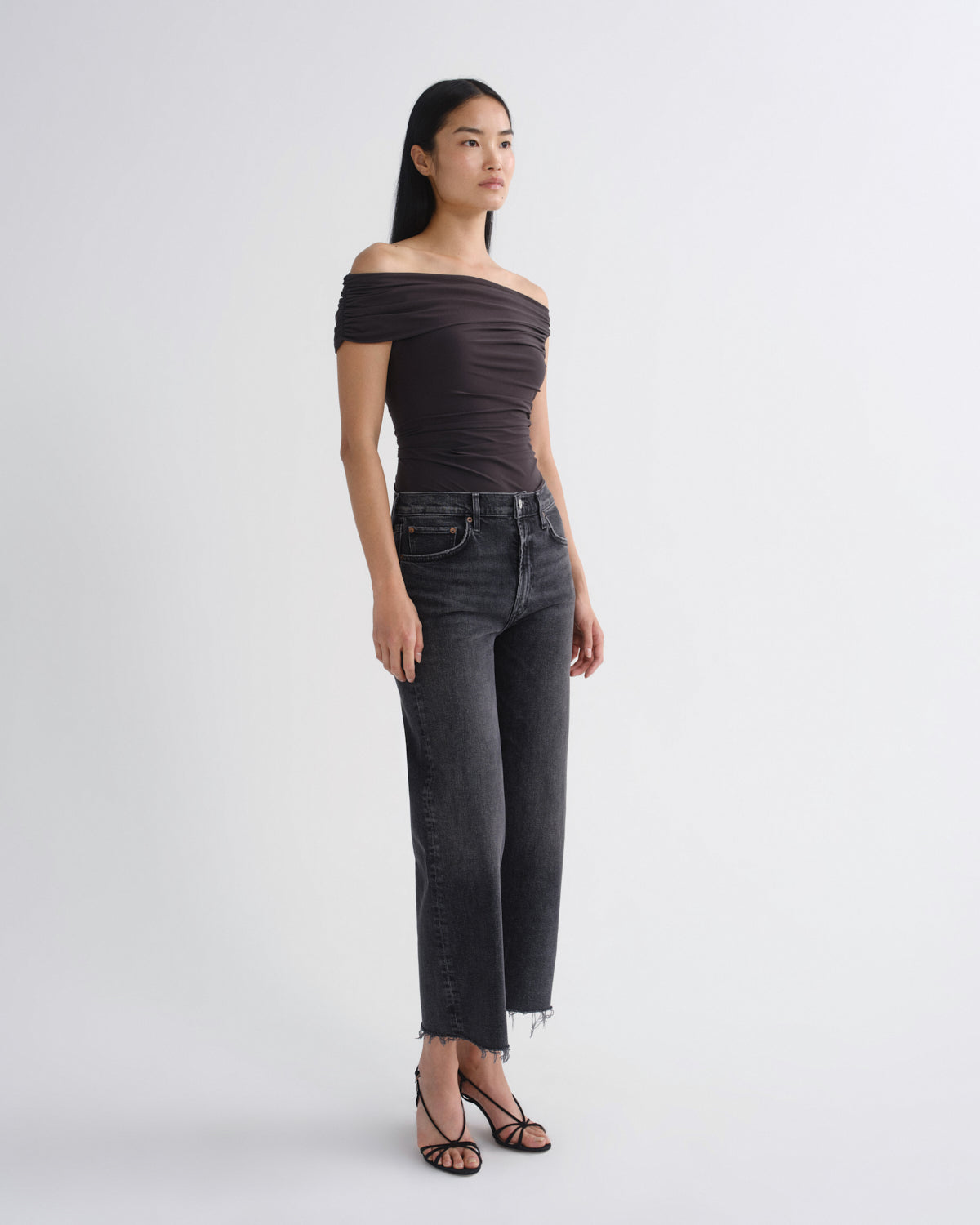 Women Harper Crop Jean (Weightless Stretch) in Radius - Agolde