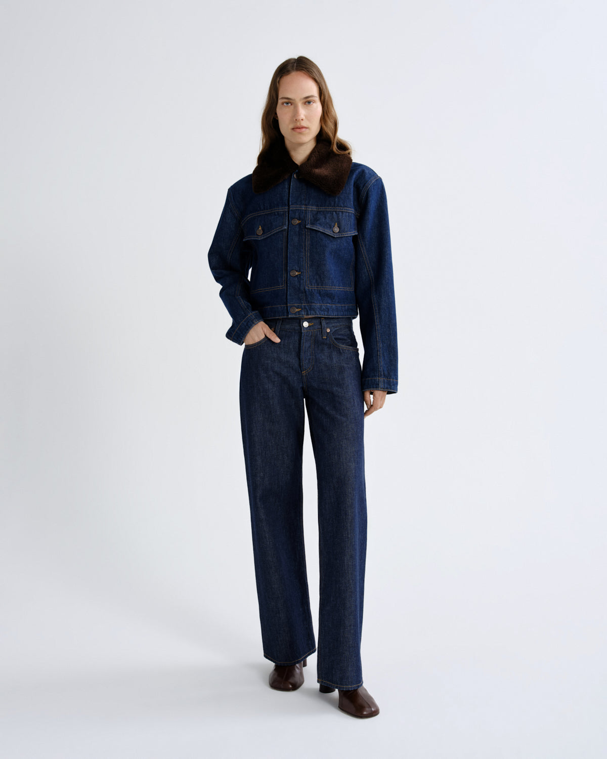 Women Low Rise Loose (Weightless) in Pure - Agolde