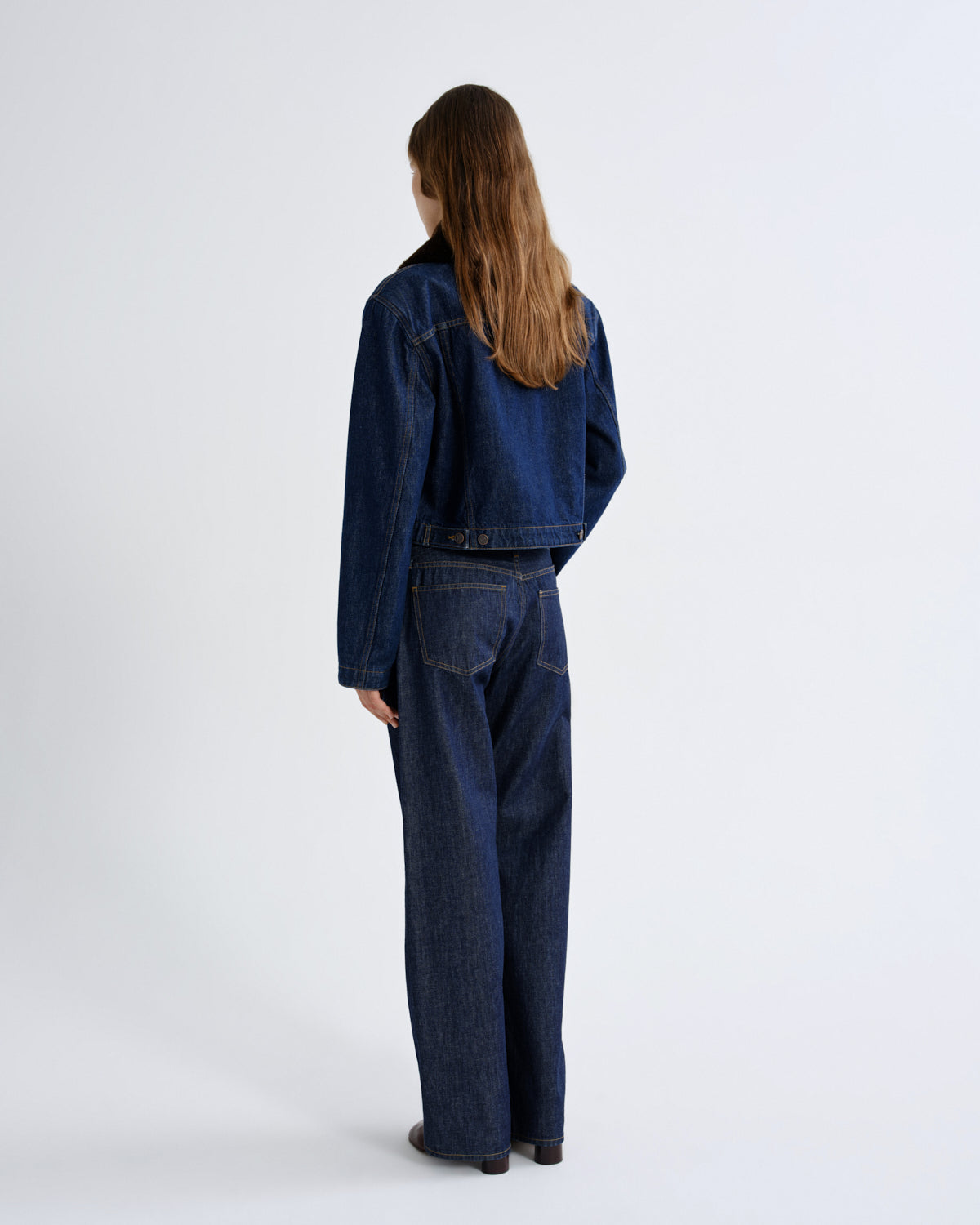 Women Low Rise Loose (Weightless) in Pure - Agolde