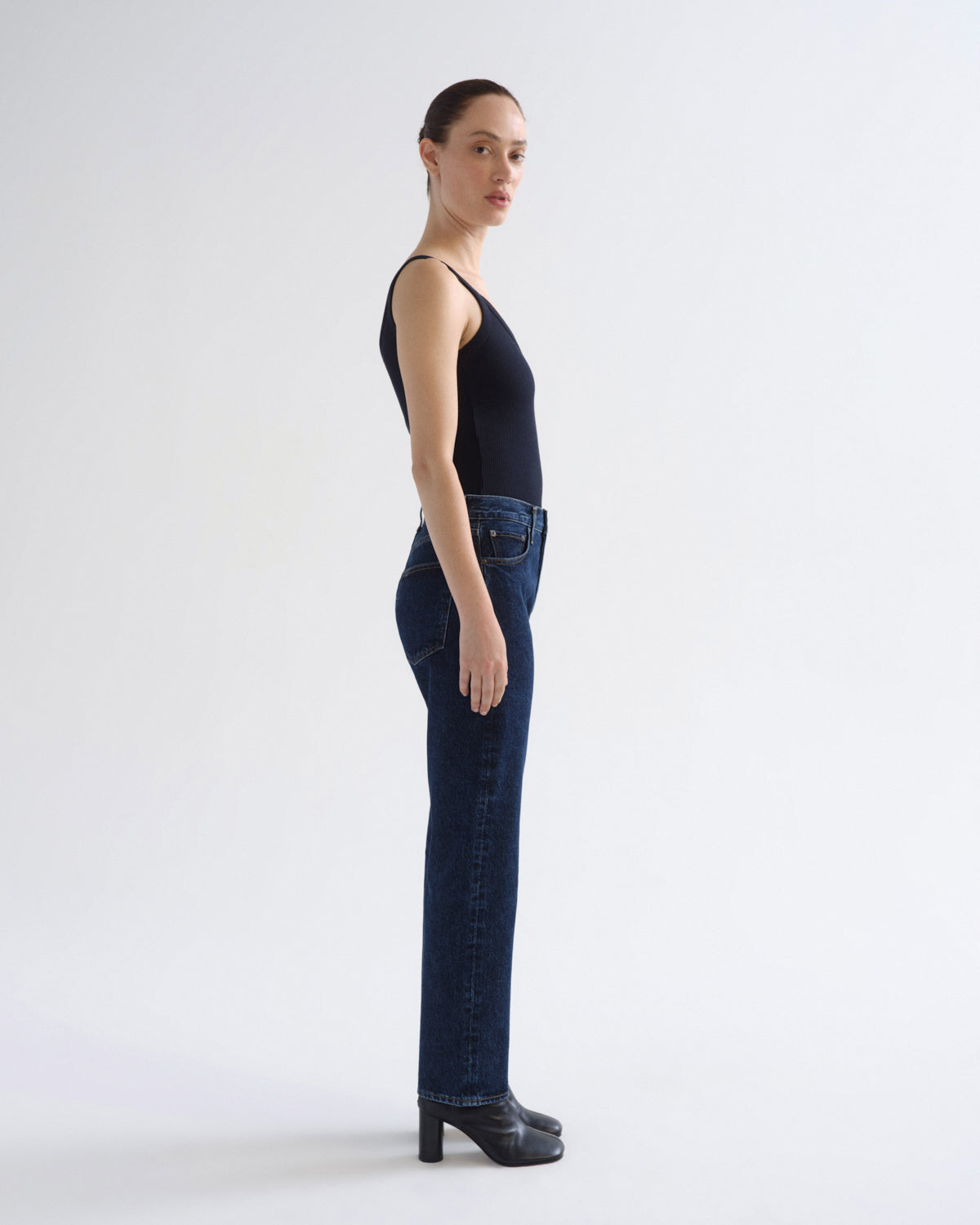 Women 90's Pinch Waist High Rise Straight in Pendulum - Agolde