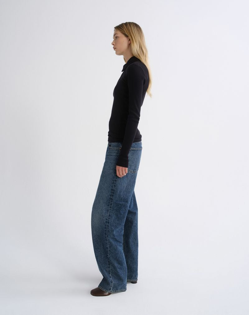 Women Arc Criss Cross Jean in Form - Agolde
