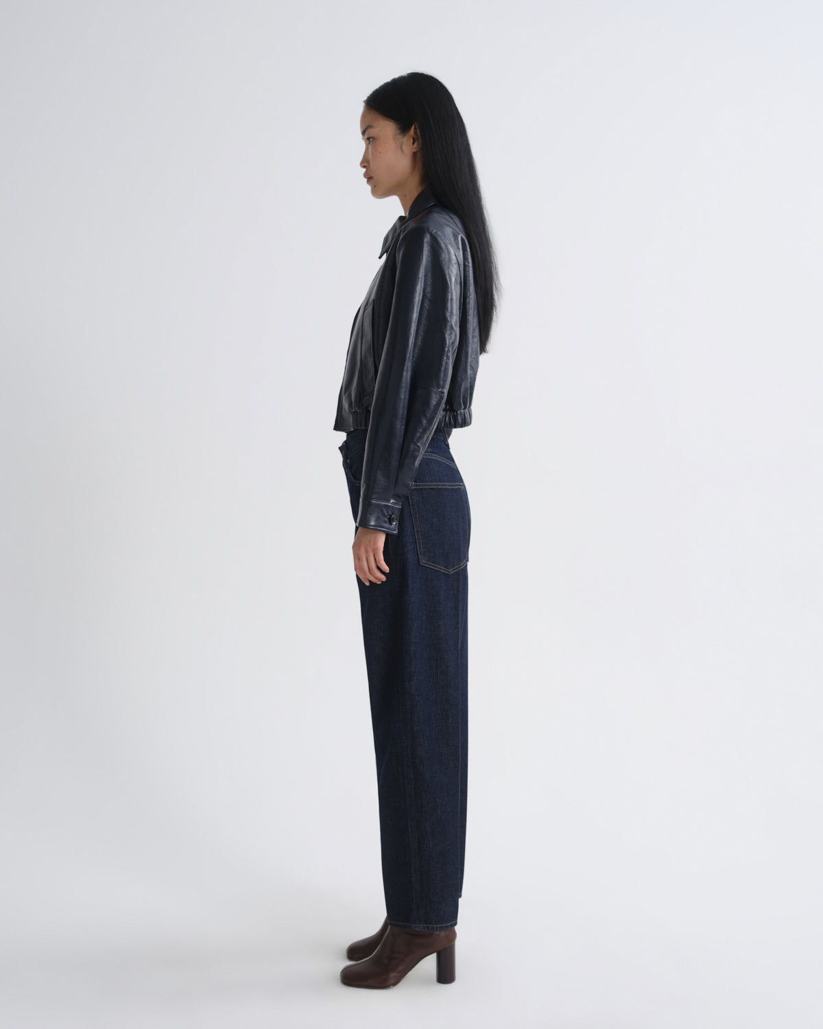 Women Nahla Cropped Jacket in Navy - Agolde