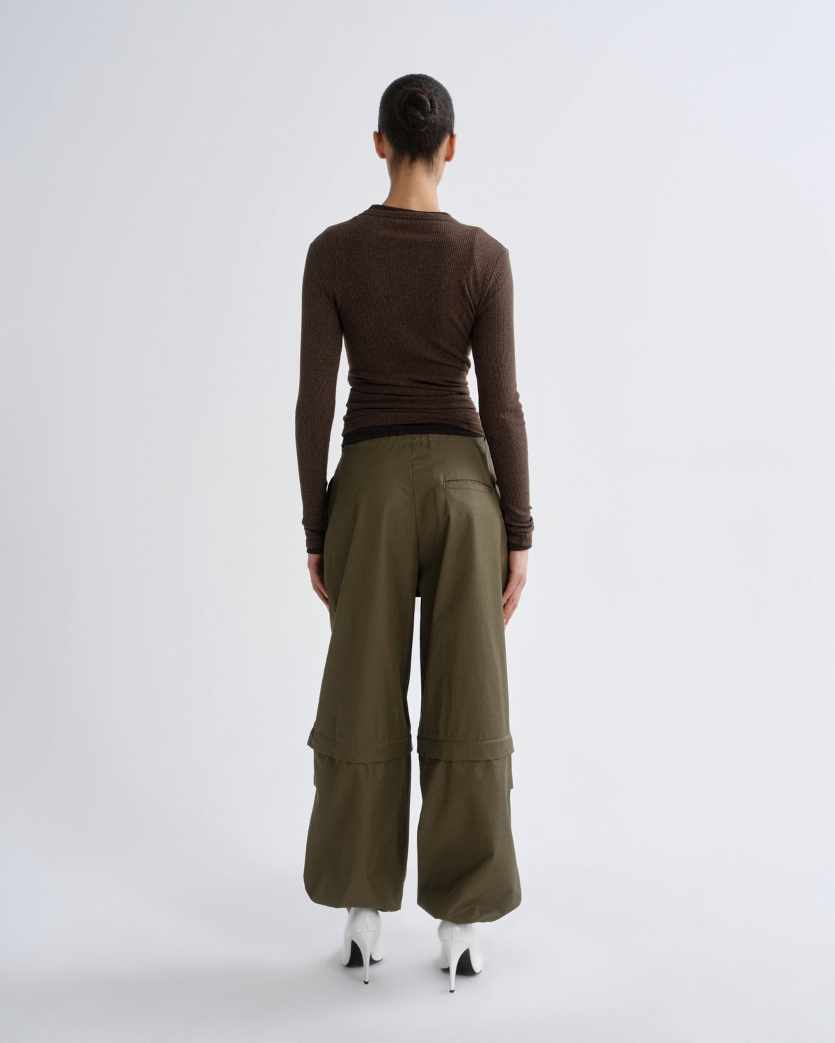 Women Coulson Parachute Pant in Willow - Agolde
