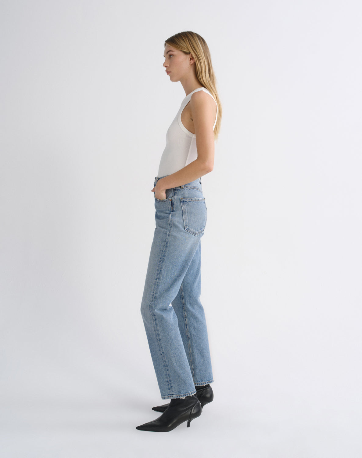 Women 90's Pinch Waist High Rise Straight in Stage - Agolde