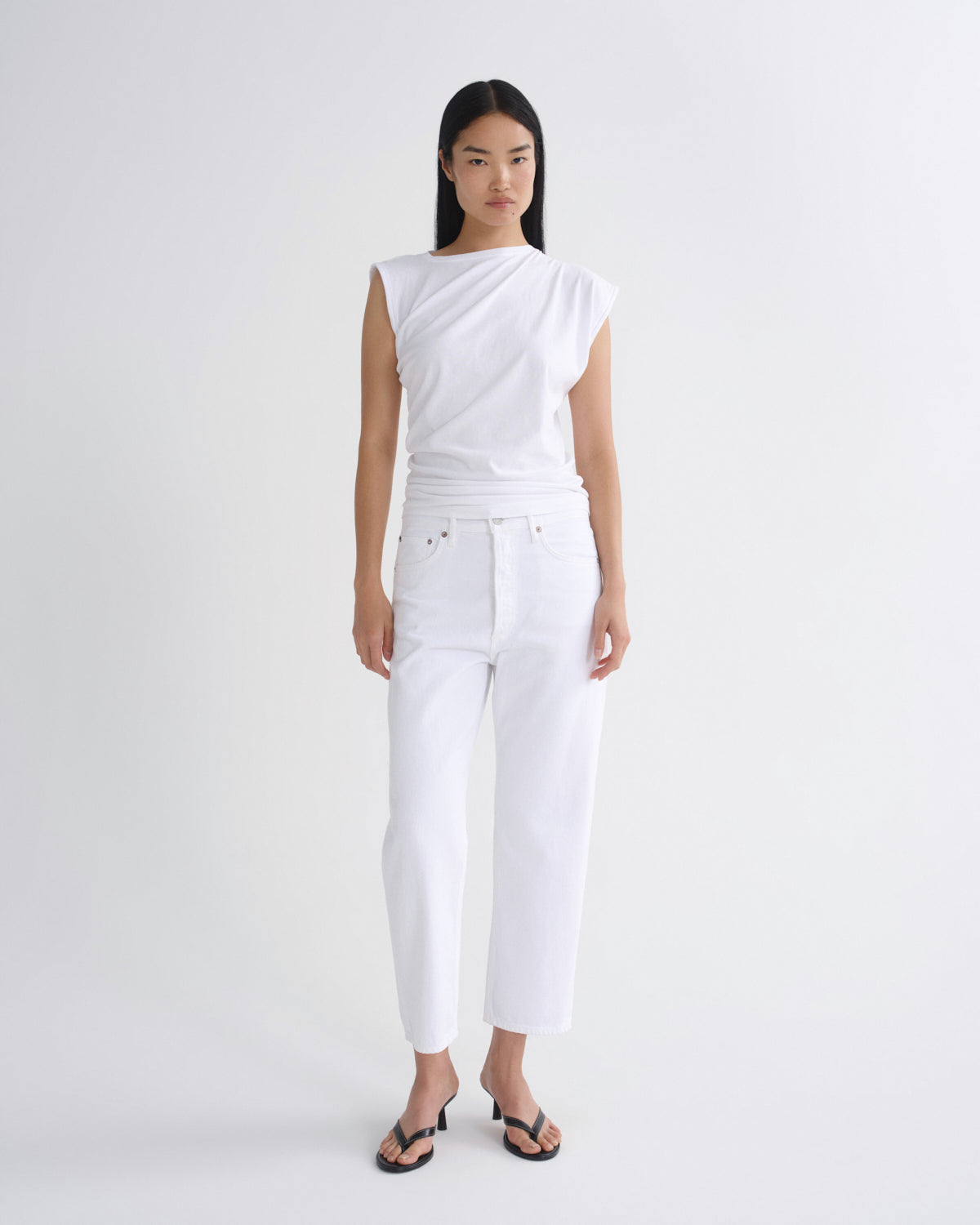 Women 90S Crop Mid Rise Loose Straight in Marshmallow - Agolde