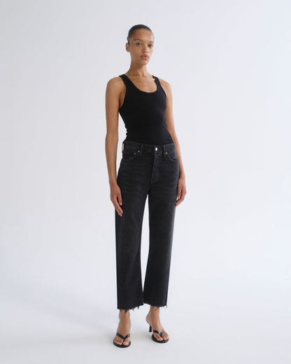 Women 90's Crop Mid Rise Straight (Weightless) in Tar - Agolde