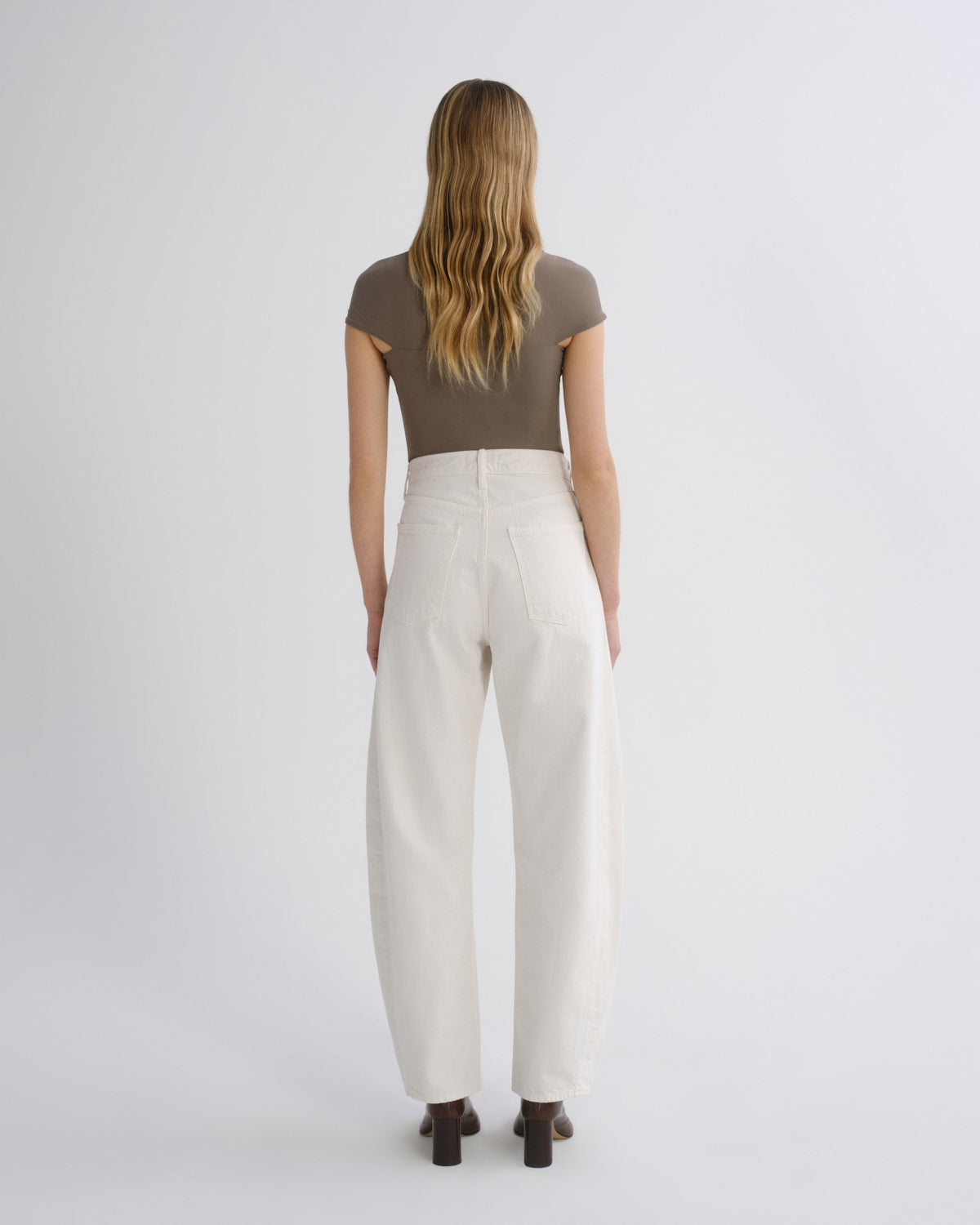 Women Luna Pieced Jean in Chalk White - Agolde