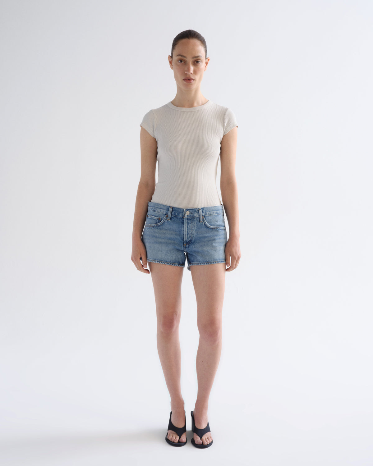 Women Low Rise Parker Short in Replica - Agolde