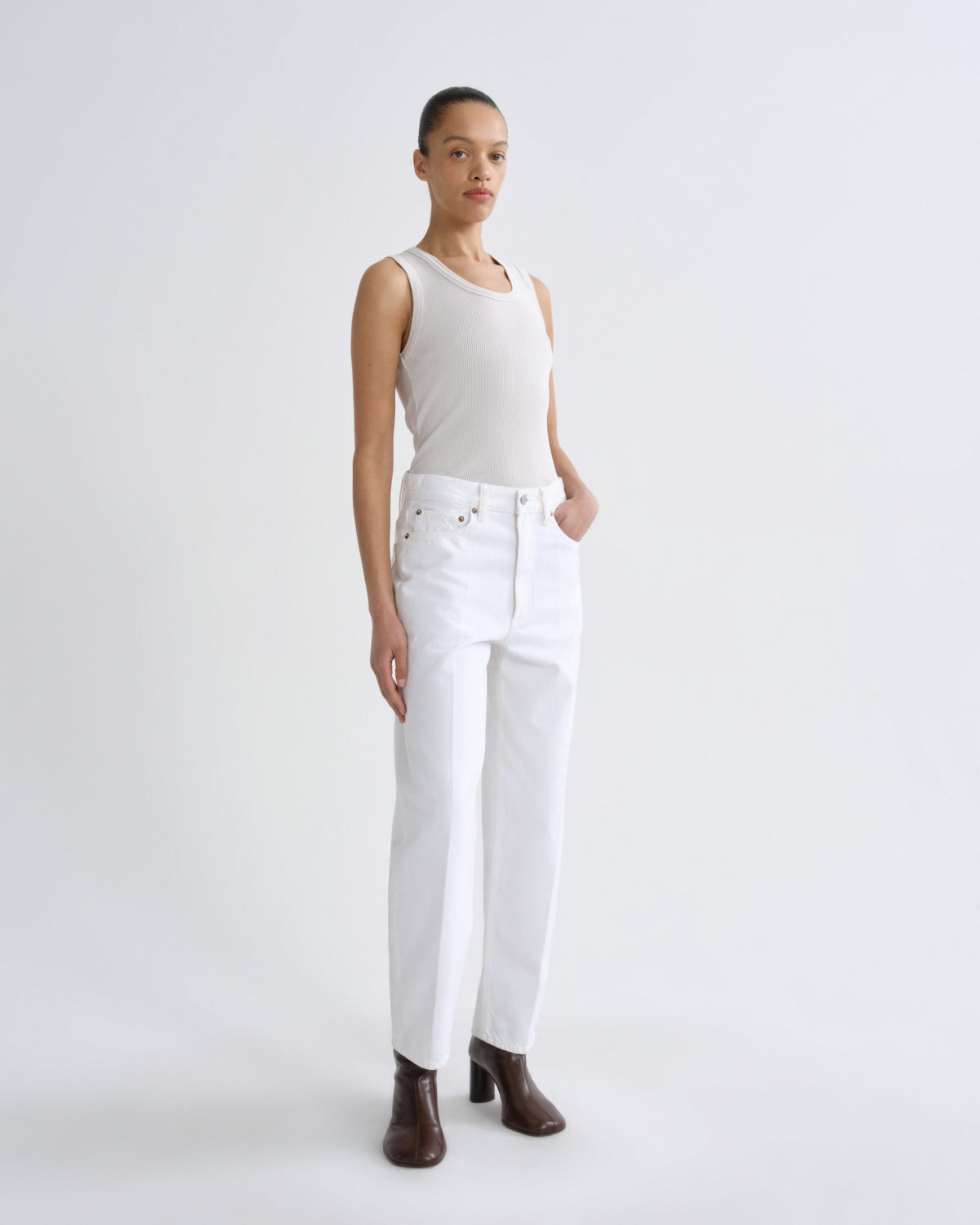 Women Poppy Scoop Neck Tank in Bone - Agolde