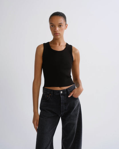 Women Shrunken Poppy Tank in Black - Agolde