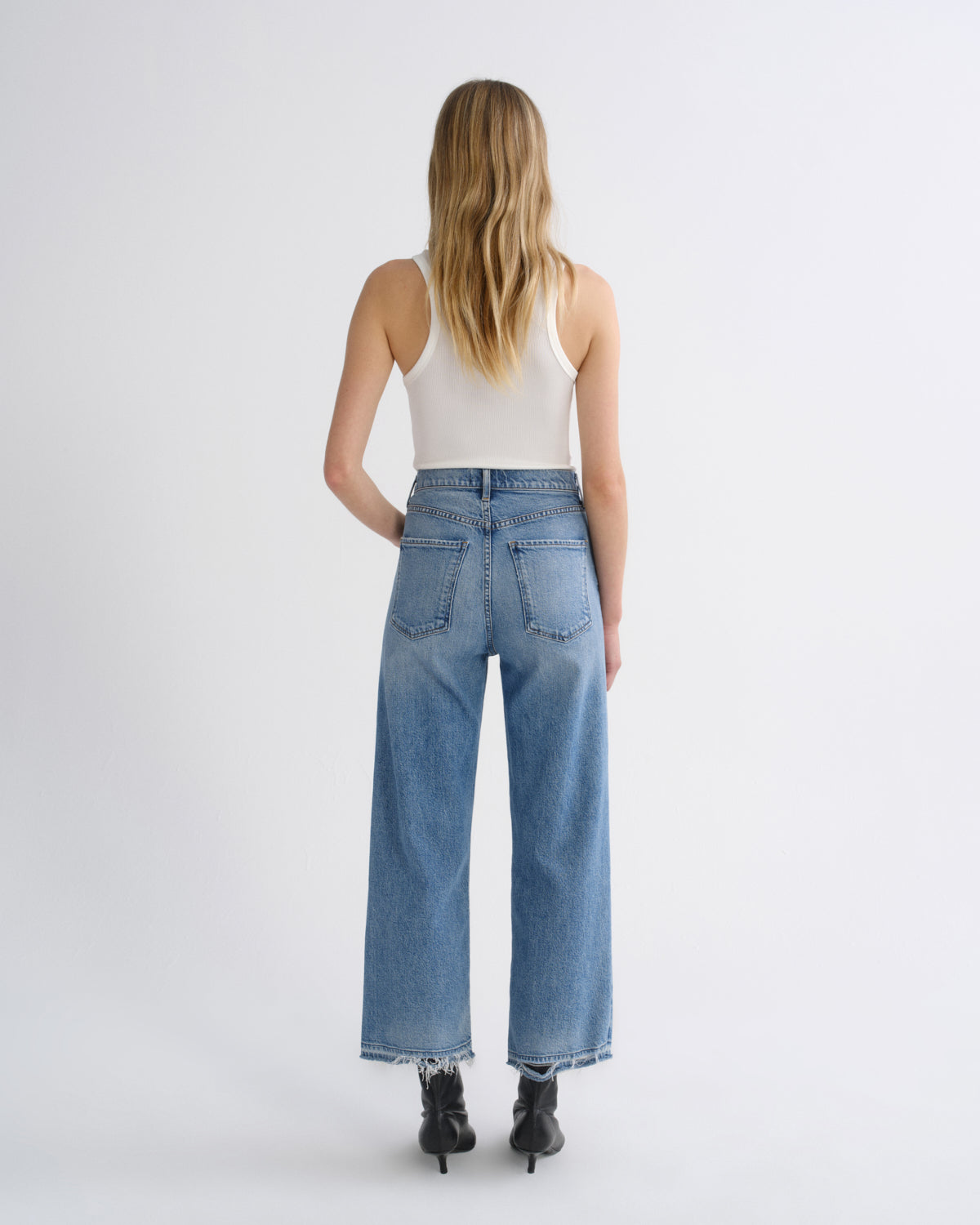 Women Ren High Rise Wide Leg in Measure - Agolde