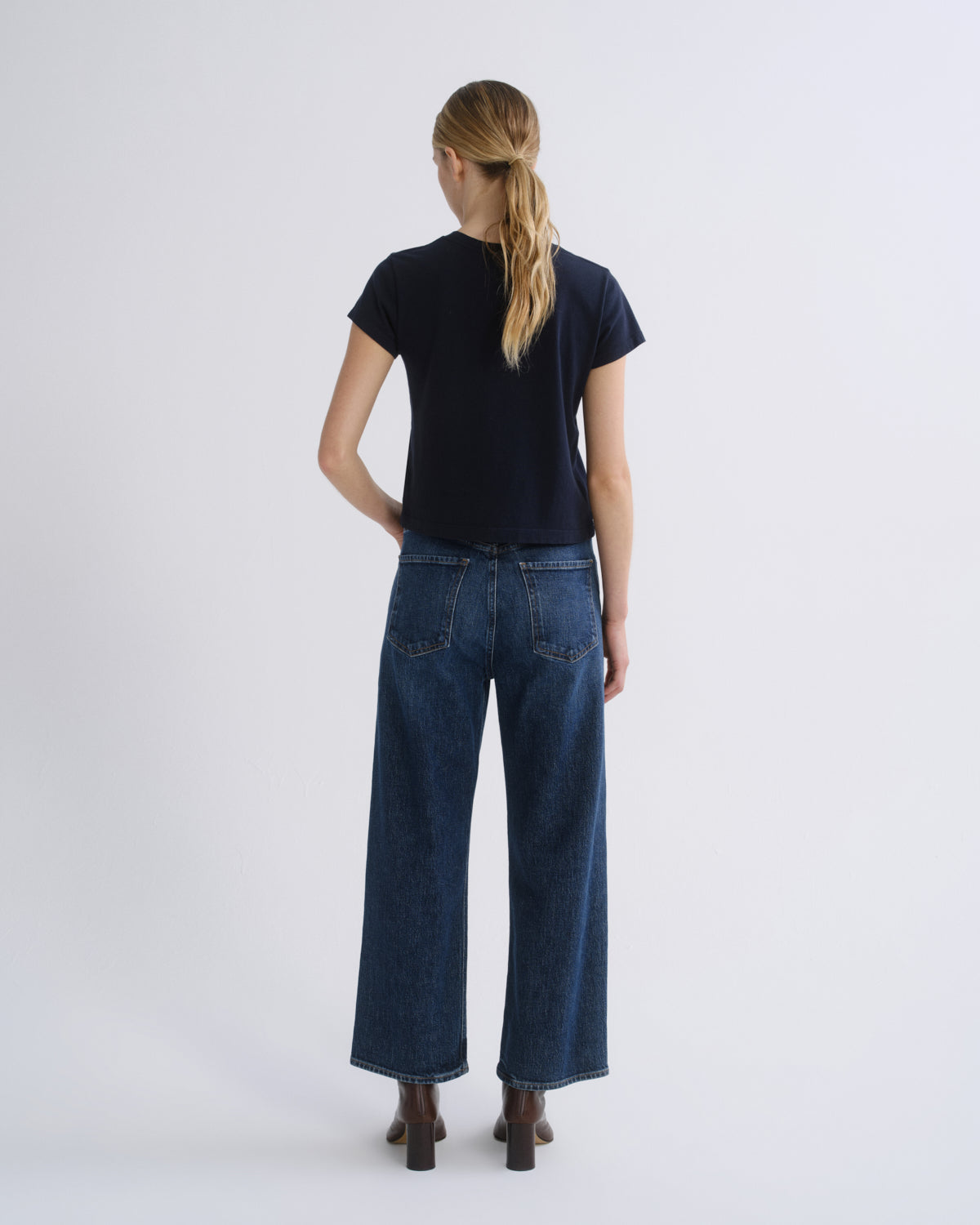 Women Adine Shrunken Tee in Storm - Agolde