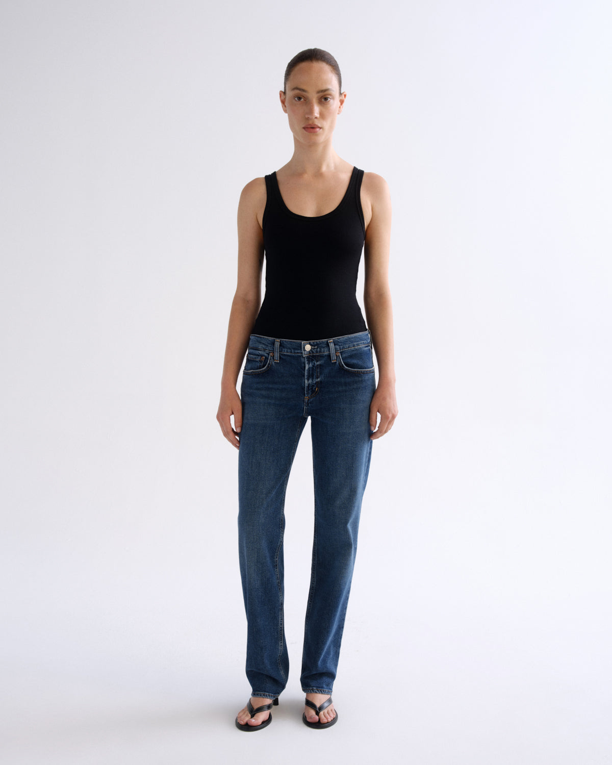 Women Low Rise Slim (Weightless Stretch) in Slick - Agolde