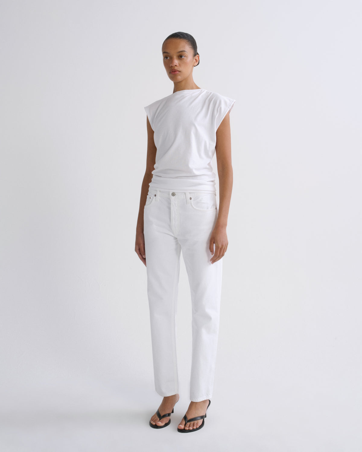 Women Romney Mid Rise Straight Leg in Marshmallow - Agolde