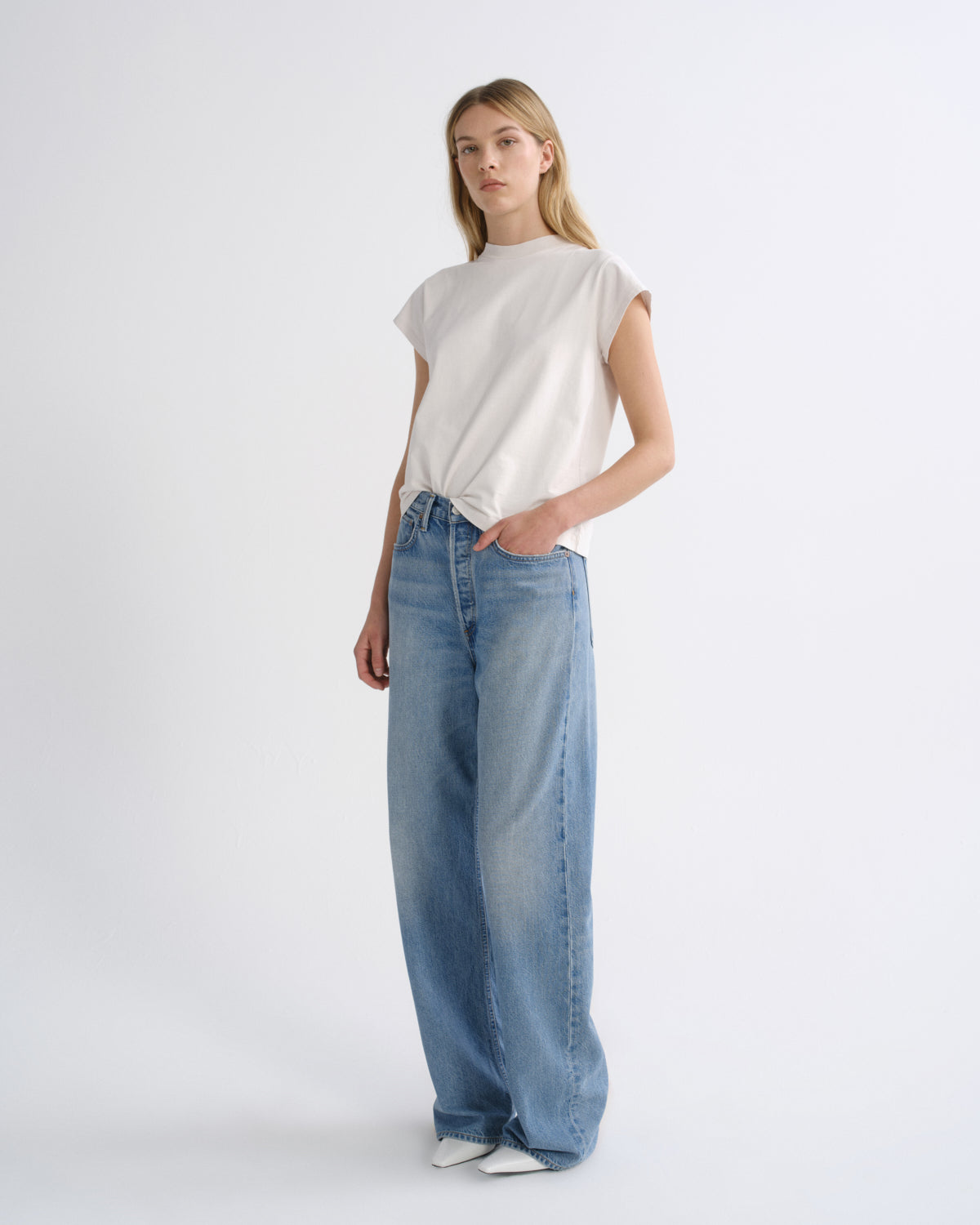 Women Vintage Loose in Outbreak - Agolde