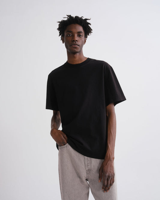 Men Asha Mock Neck Tee in Black - Agolde