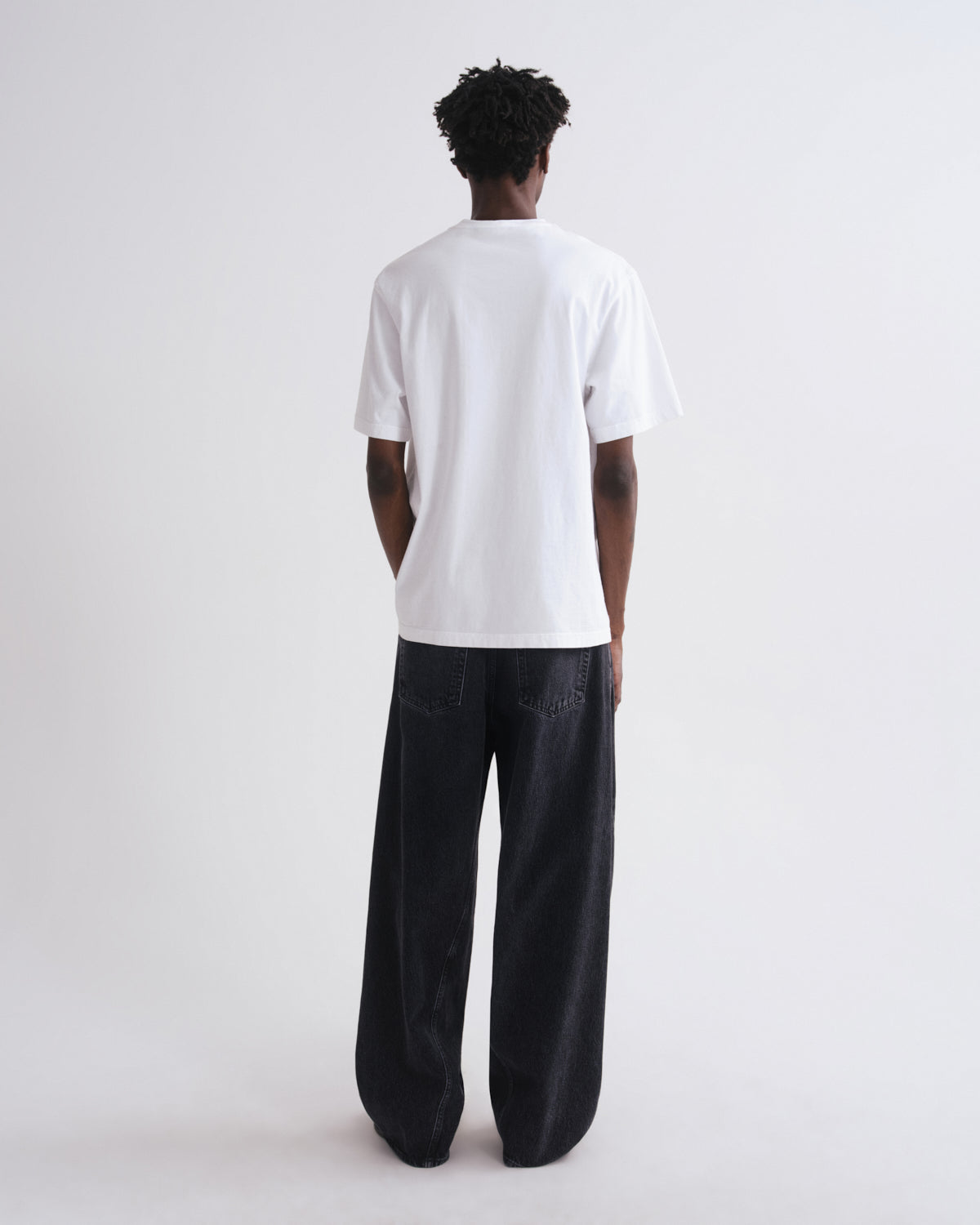 Men Asha Mock Neck Tee in White - Agolde