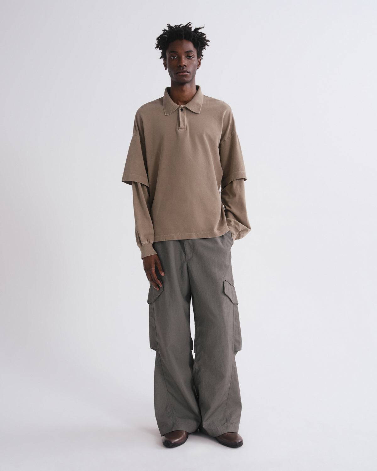 Men Whitcomb Nylon Pant in Millstone - Agolde