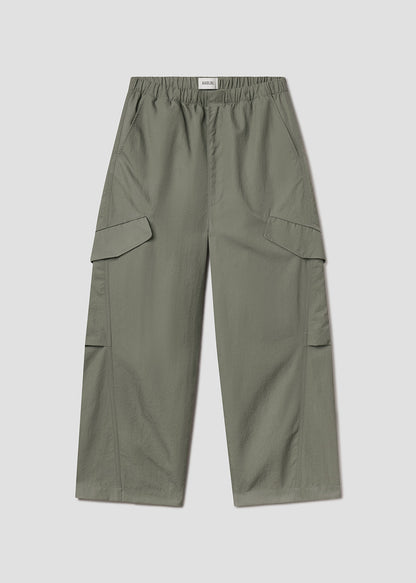 Men Whitcomb Nylon Pant in Millstone - Agolde
