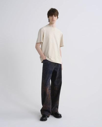 Men Asha Mock Neck Tee in Brown Rice - Agolde