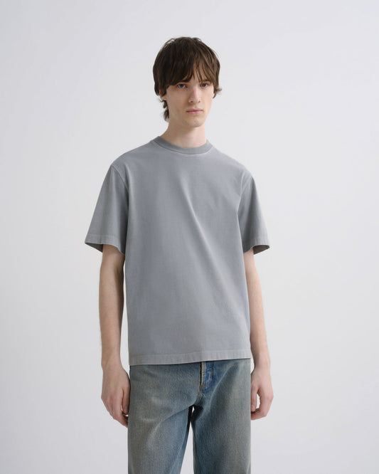 Men Asha Mock Neck Tee in Flint - Agolde