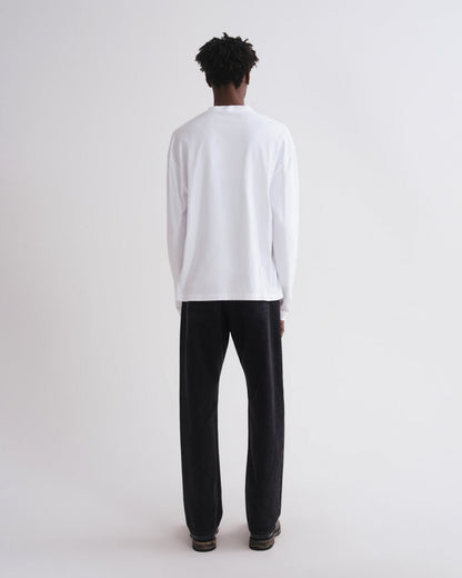 Men Long Sleeve Drop Shoulder Asha in White - Agolde