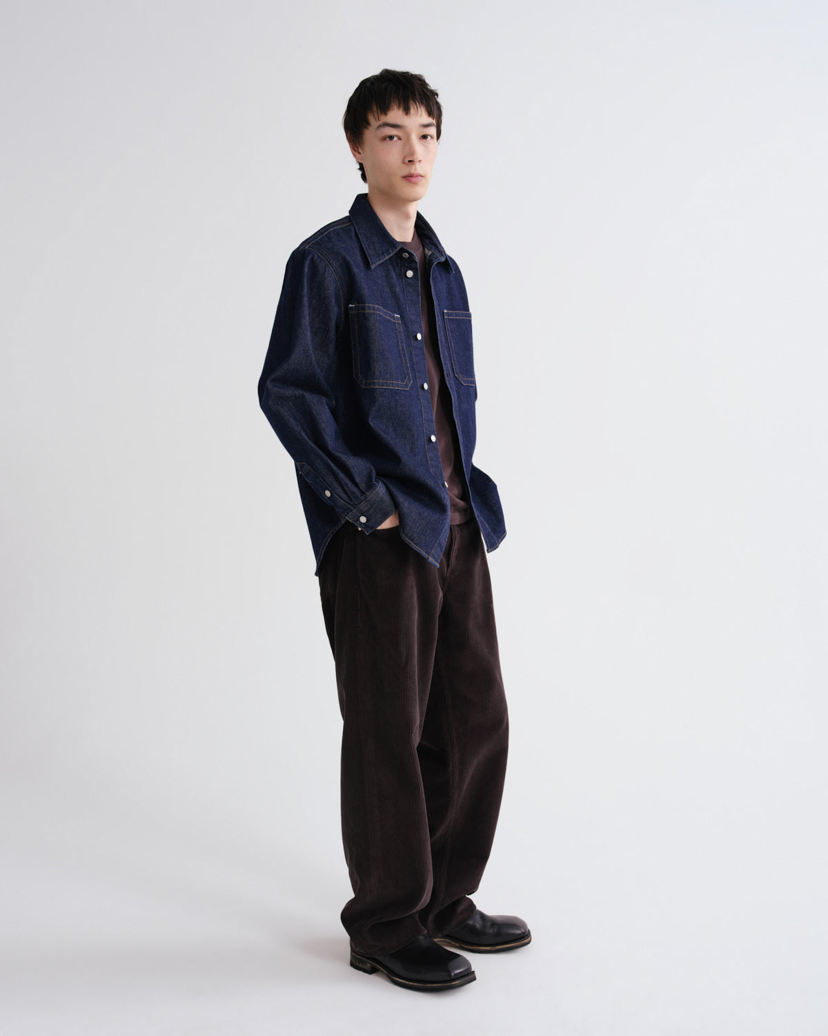 Men Fusion Jean Corduroy in Charcoal - Agolde