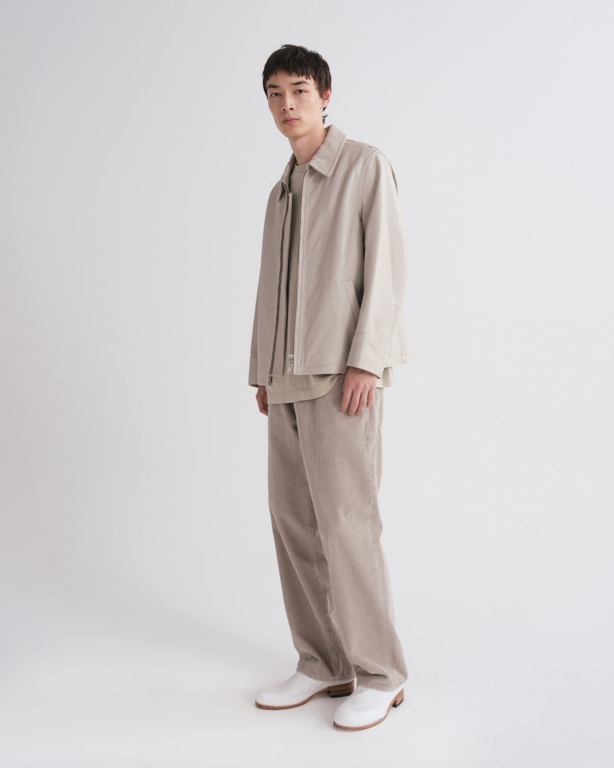 Men Fusion Jean (Corduroy) in Pumice - Agolde