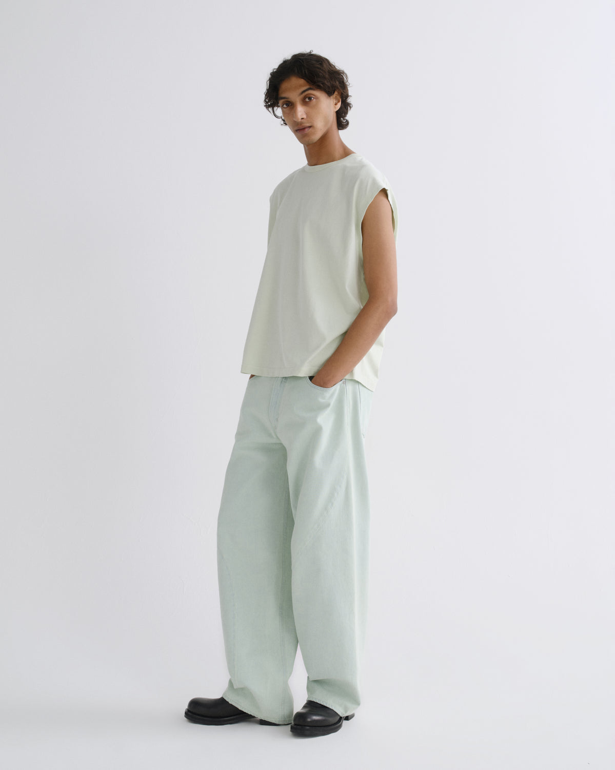 Men Leonard Sleeveless Tee in Mint Cream - Agolde