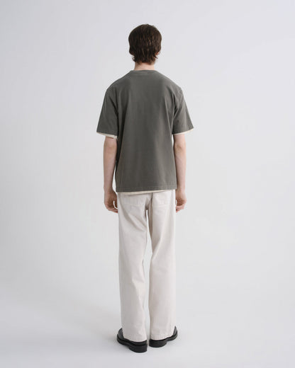 Men Asha Mock Neck Tee in Millstone - Agolde