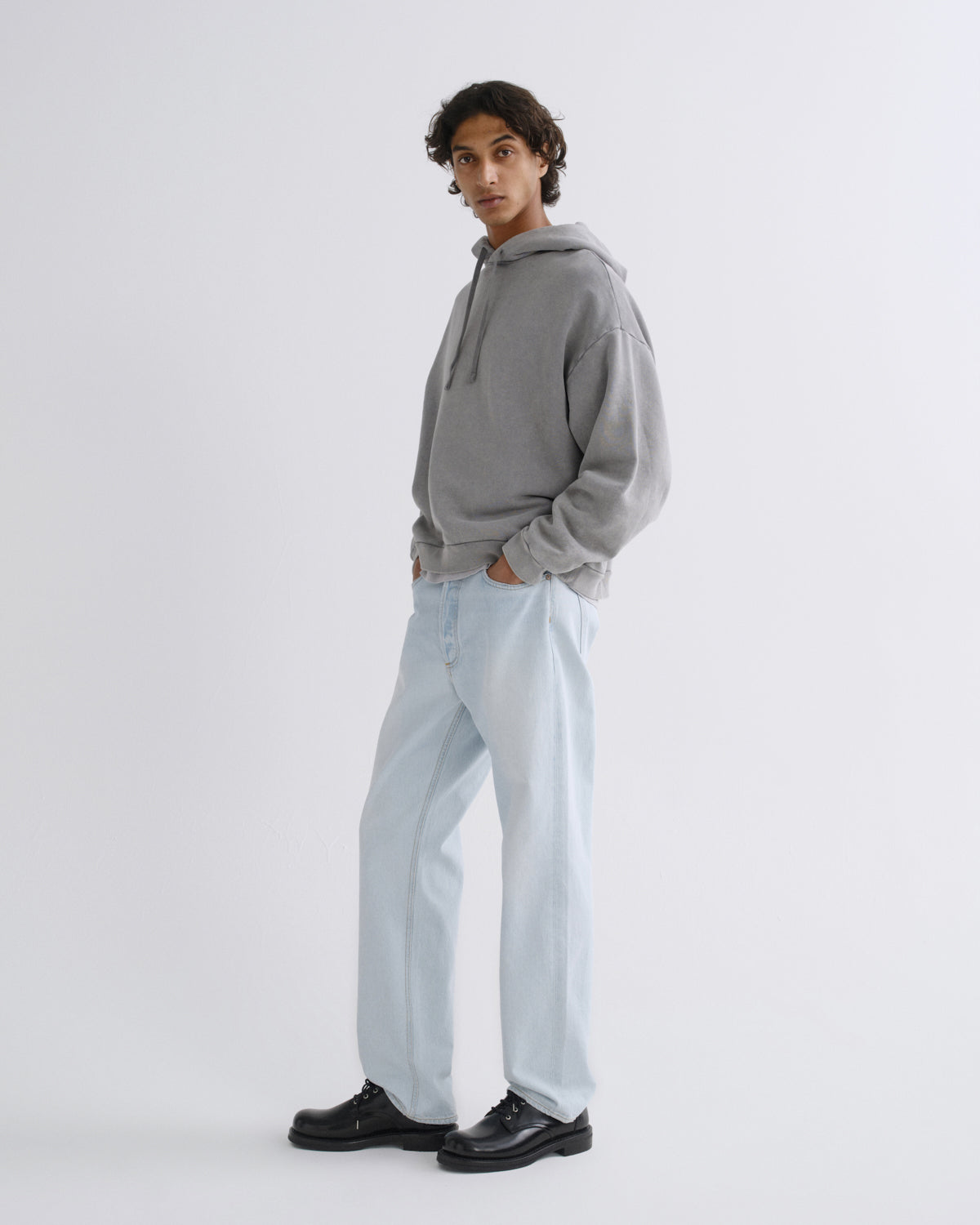 Men Salford Hoodie in Counter - Agolde