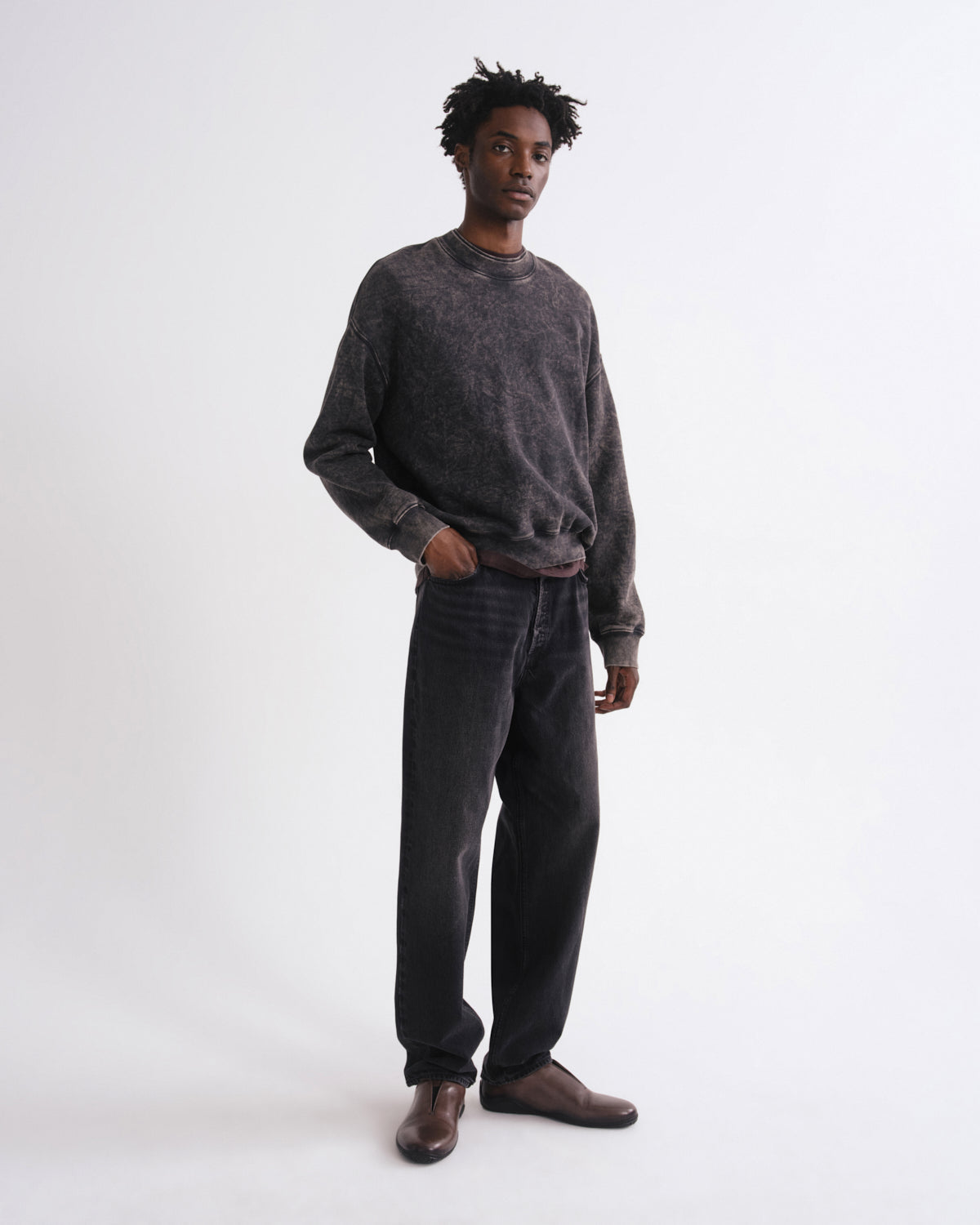 Men Lambert Sweatshirt in Kinetic - Agolde
