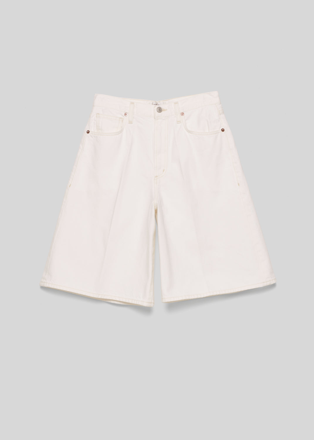 Women Nolan Short in Milkshake - Agolde