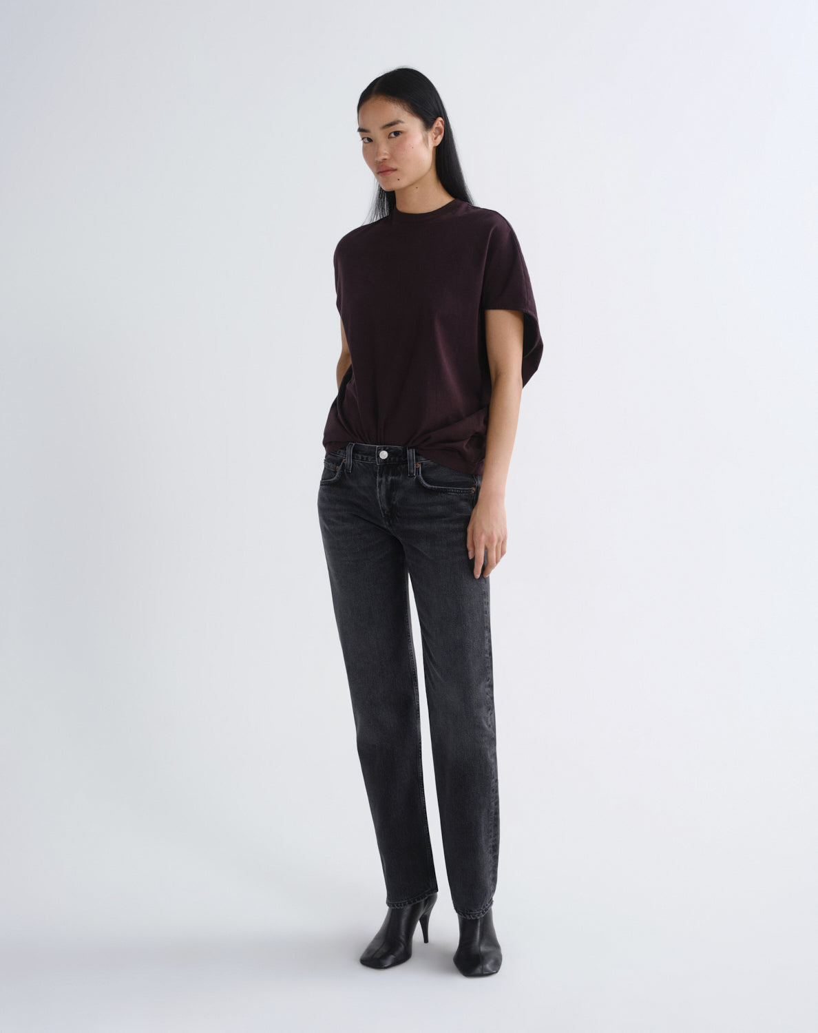 Women Souline Mock Neckk Cocoon Tshirt in Eggplant - Agolde