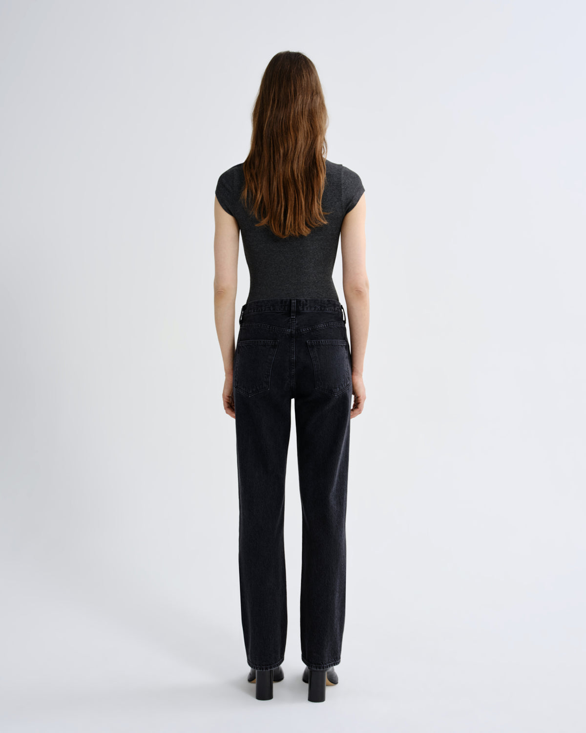 Women Edison Tee in Charcoal Heather - Agolde