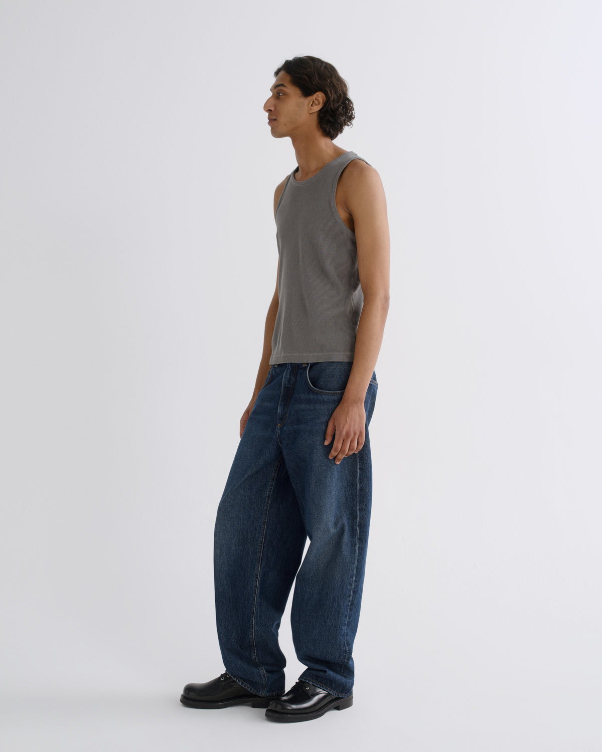 Men Viggo Rib Tank in Pewter - Agolde