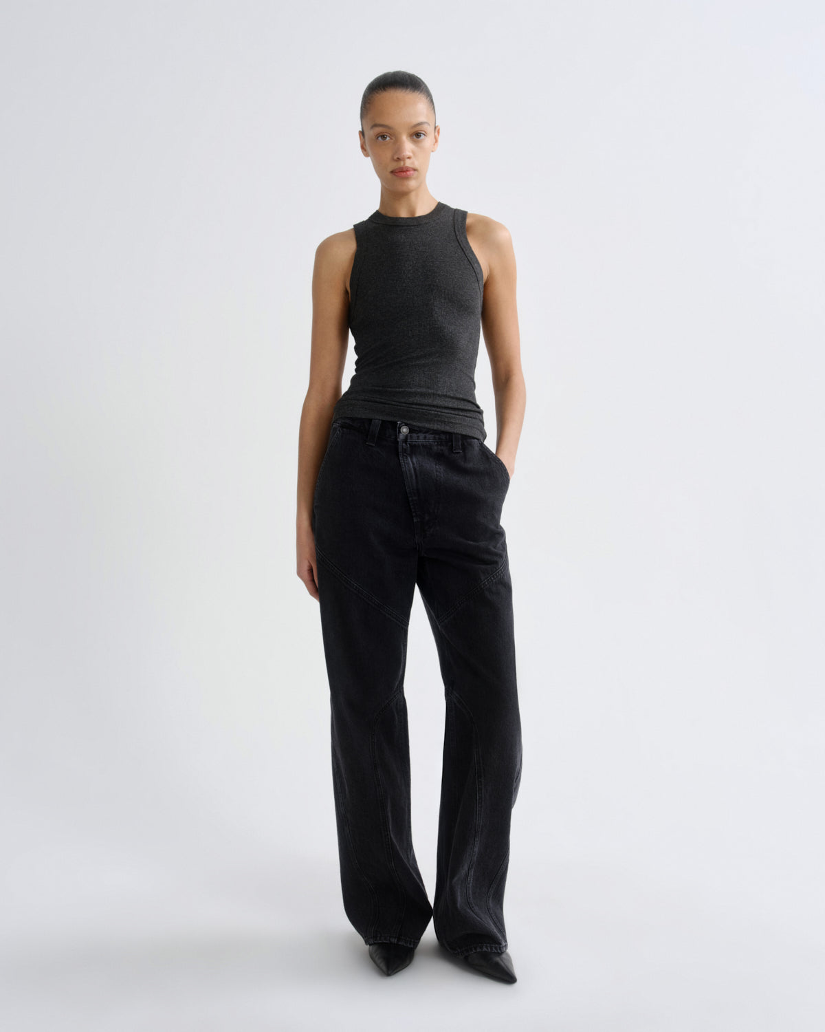 Women Leigh Tank in Charcoal Heather - Agolde